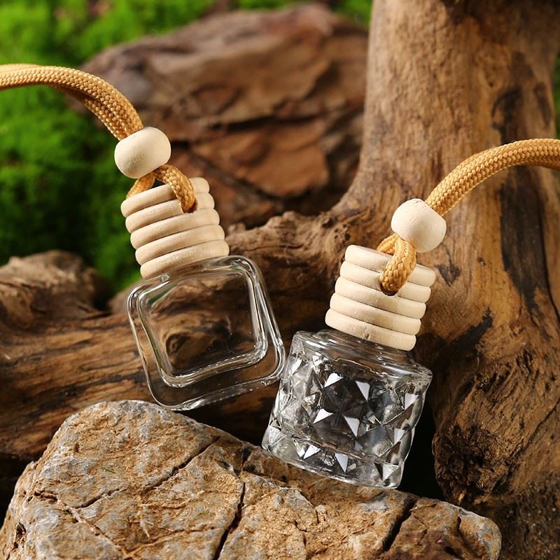 Car Hanging Glass Diffuser Bottle high quality
