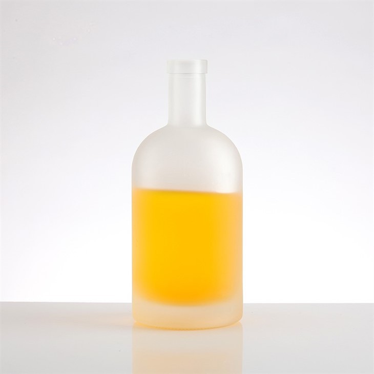 750ml Frotsed Vodka Glass Bottle