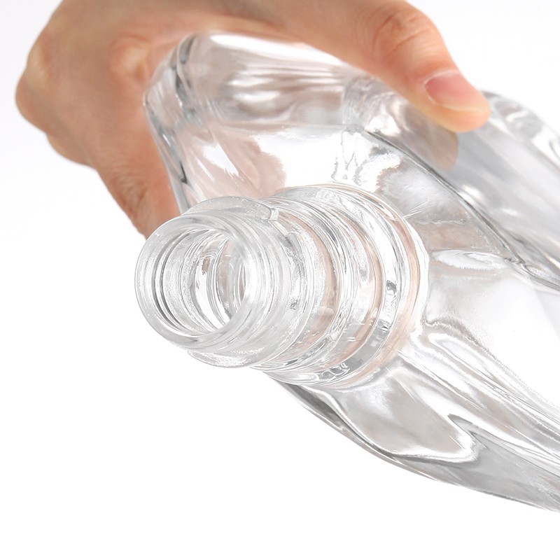 Curved Body Glass Liquor Bottle factory