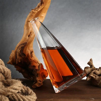 Competitive Price Triangular Wine Bottle