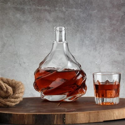 Designer Brandy Swirl Pattern Bottle 700 ML