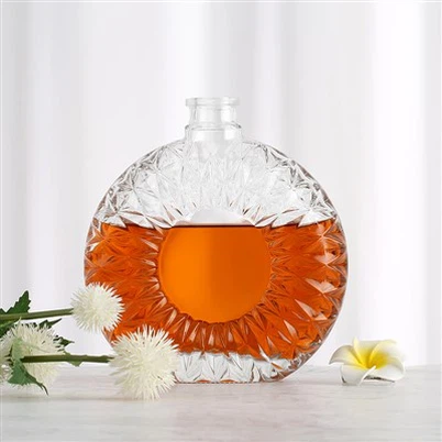 Round Shape Hot Sale XO Bottle