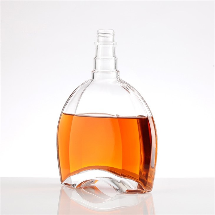 Transparent Semi-circular Arc Glass Wine Bottle factory
